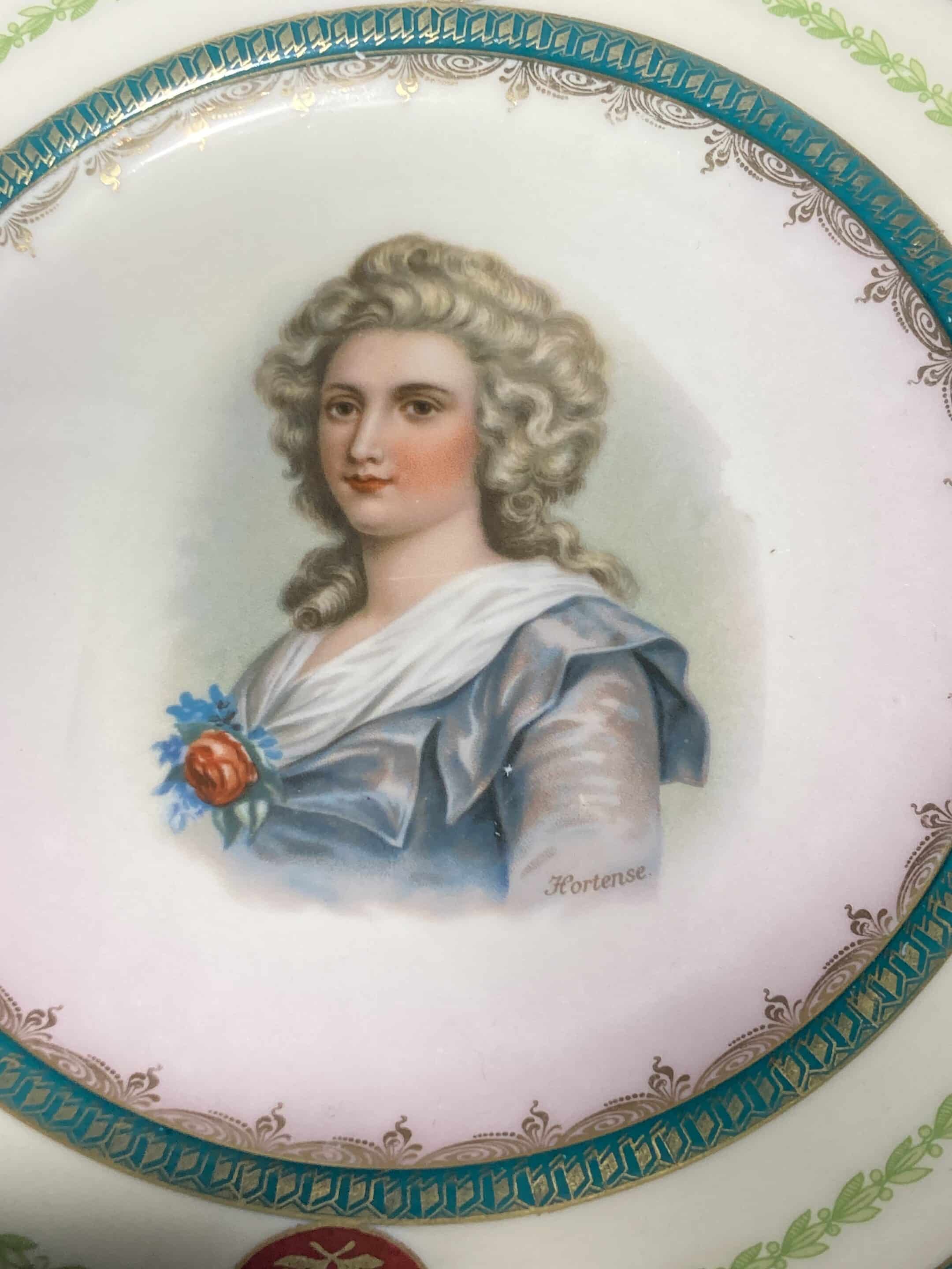 lot six assiettes porcelaine MZ AUSTRIA