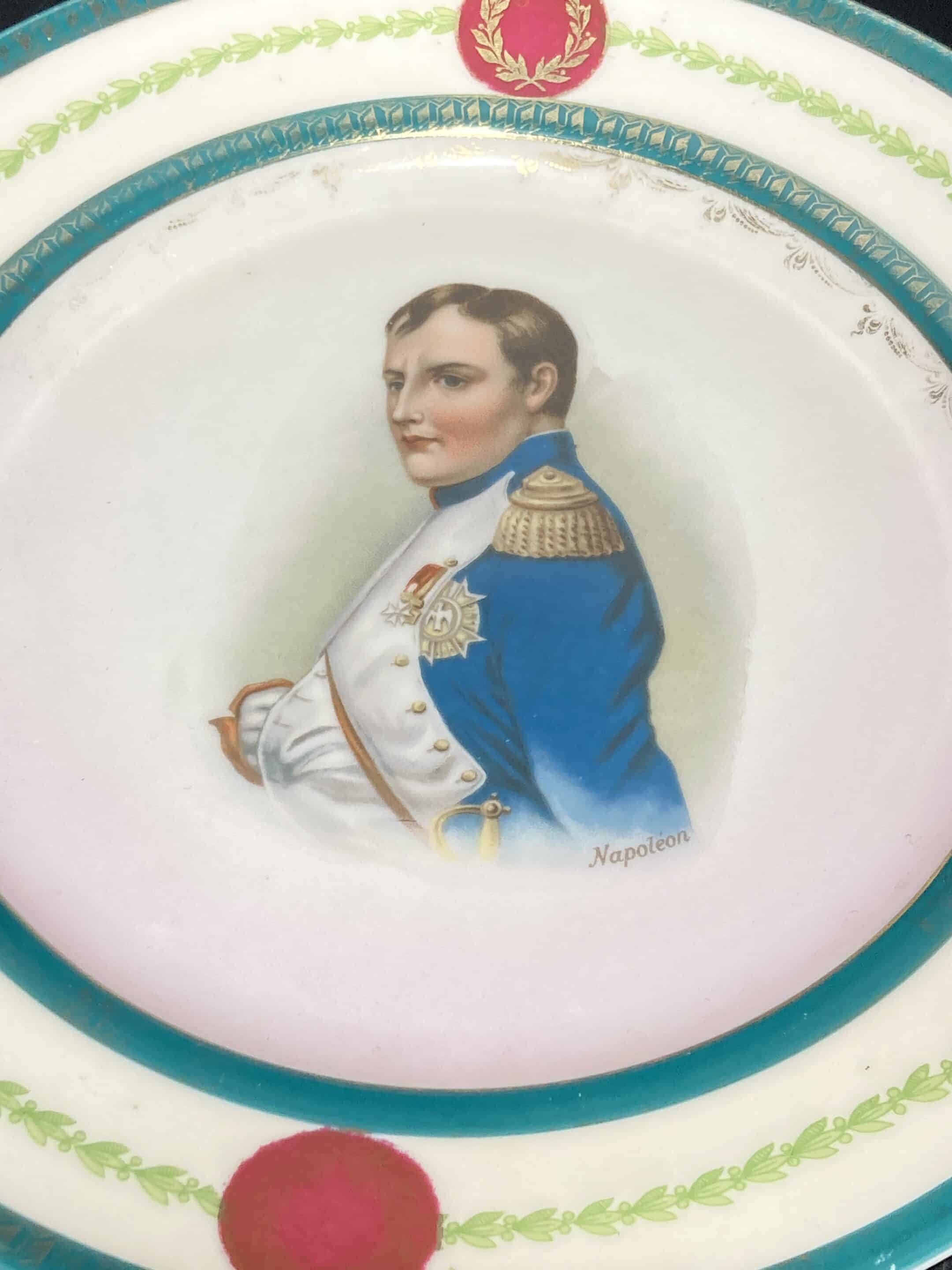 lot six assiettes porcelaine MZ AUSTRIA