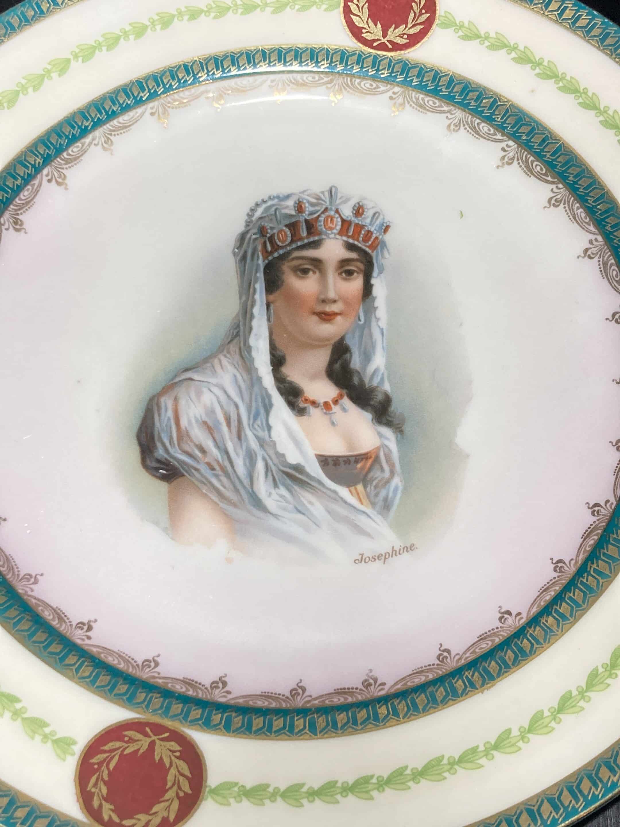 lot six assiettes porcelaine MZ AUSTRIA