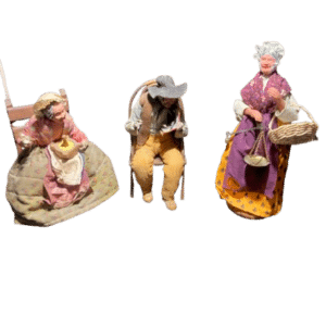 lot trois santons argile signés lorence