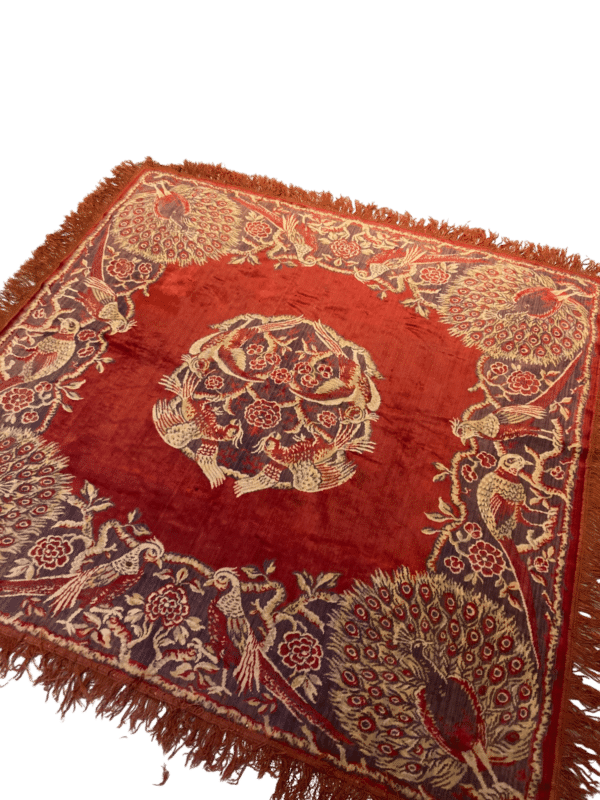 tapis en soie motif de paons