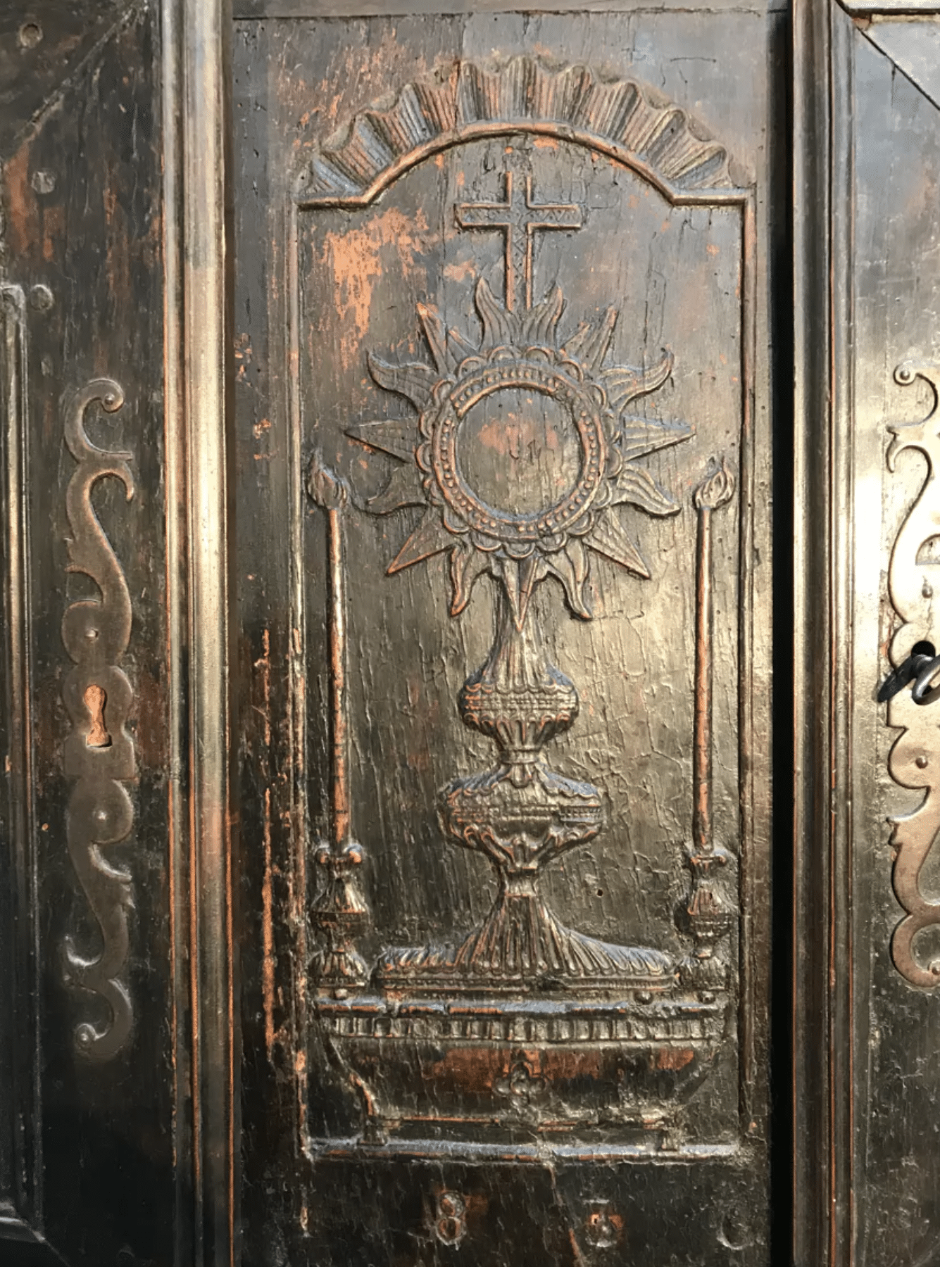 armoire sacristie 4 portes 18 eme