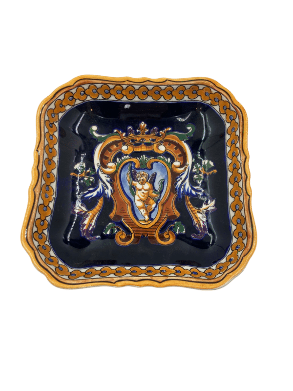 plat gien décor renaissance